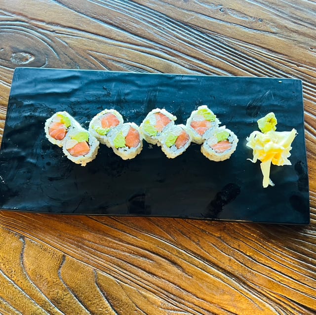 Salmon & Avocado Roll.