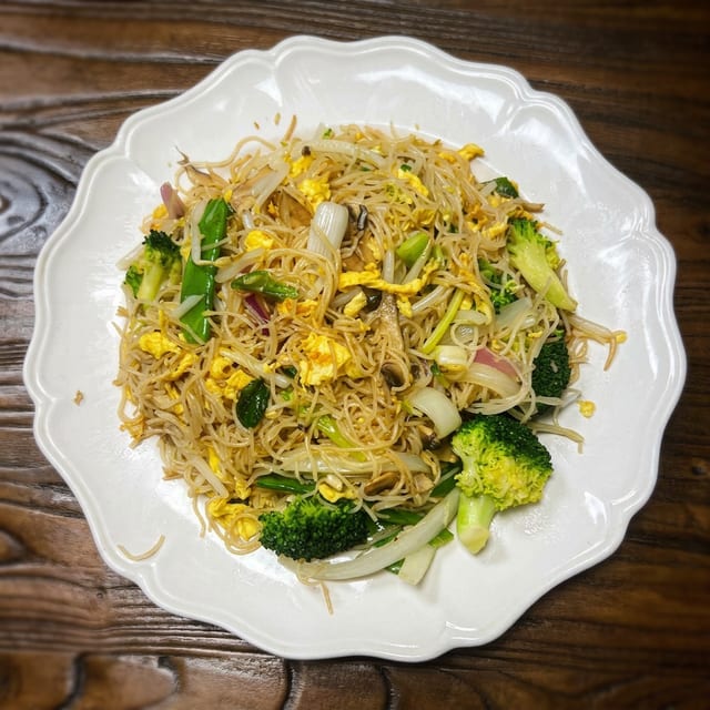 Veggie Mei Fun.