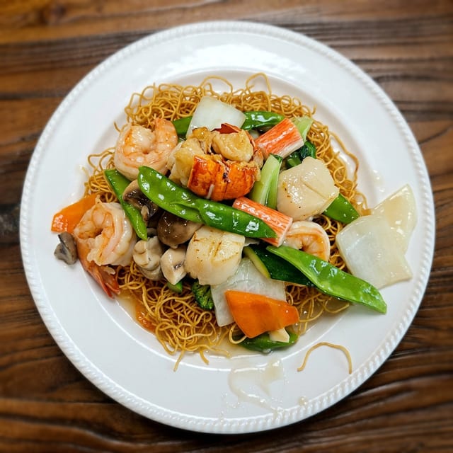 Seafood Pan Fried Noodles.