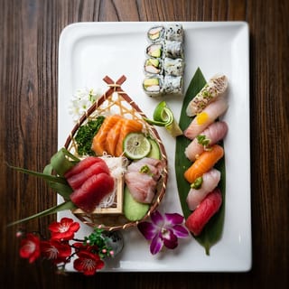 Sushi & Sashimi Dinner