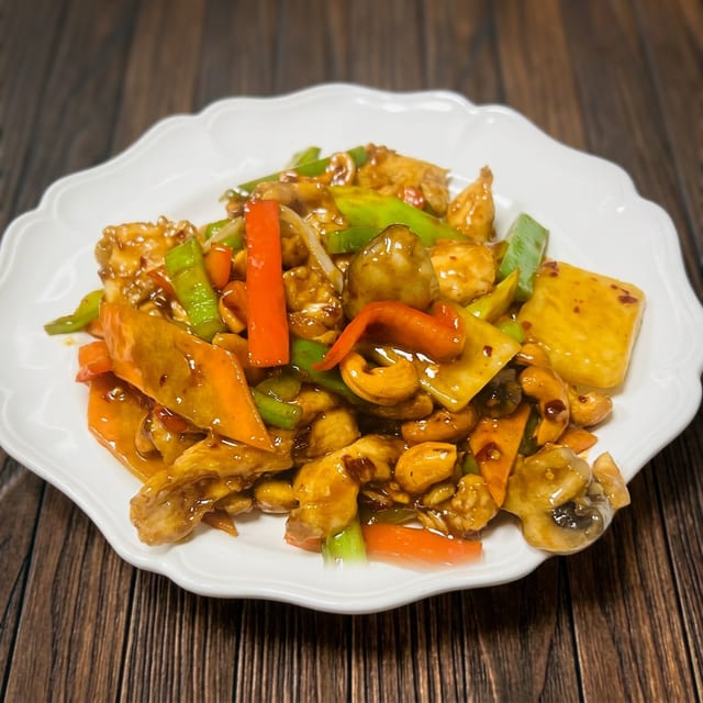 Chicken with Cashew Nuts.